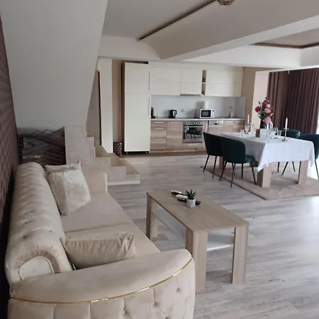 версай * Kazanlŭk