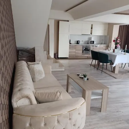 версай Apartmán Kazanlŭk