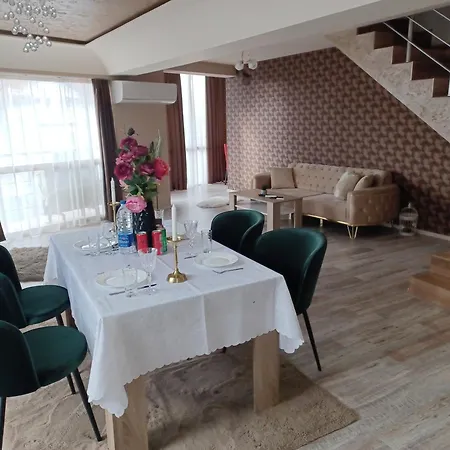 версай Apartmán Kazanlŭk